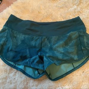 Lululemon Hotty hot shorts, perfect condition.